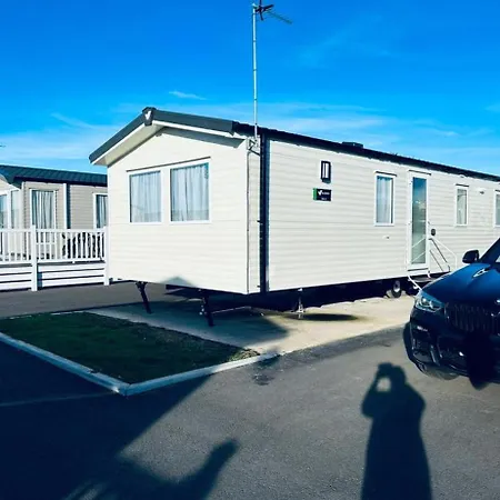 Lyons Robin Hood Rhyl Hv55 Apartment Exterior photo